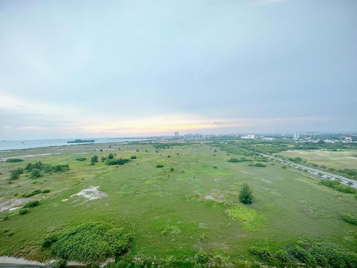 Amber Cove Melaka Sea View By Stayrene Buitenkant foto